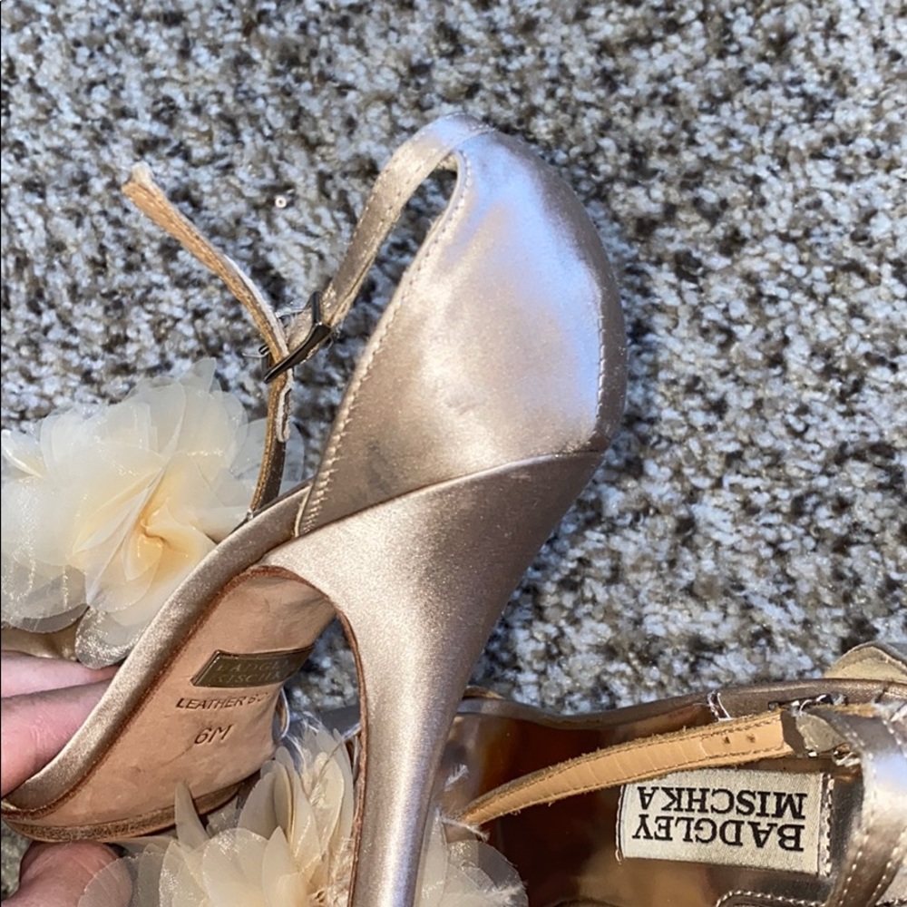 Badgley Mischka Kiwi Sandals - Picture 6 of 6